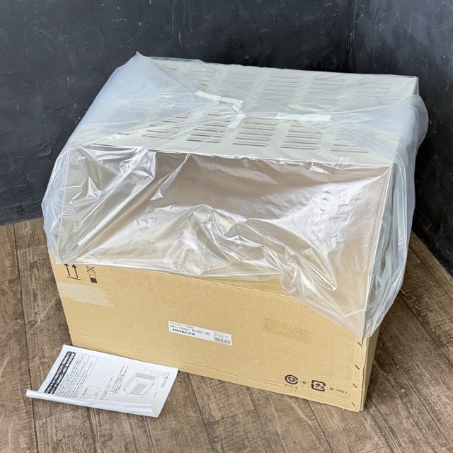 未使用 日立 エコキュート用部品 防雪カバー 背面吸込口 BHBC-4B 部材 住宅設備 HITACHI / 515333