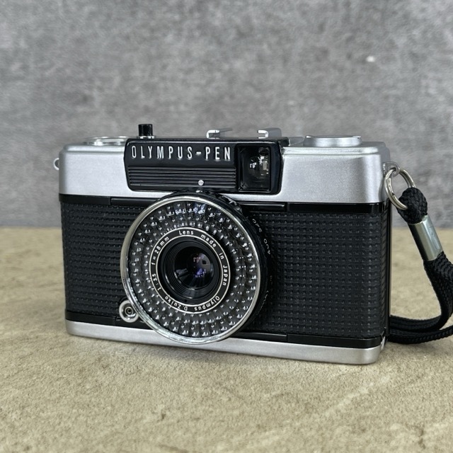 コンパクトフィルムカメラ 【中古】OLYMPUS-PEN EE-3 オリンパス ペン シャッターOK 小型 撮影 / 516456