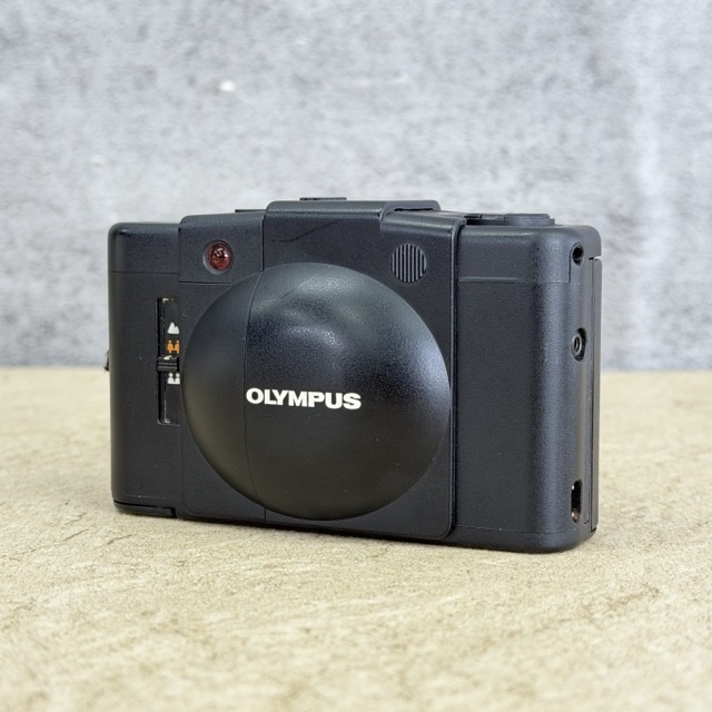 コンパクトフィルムカメラ 【中古】Olympus オリンパス XA2 撮影 現状品 フラッシュ無し / 516665