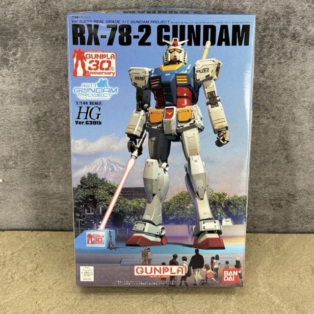 新品 未組立 BANDAI バンダイ ガンプラ プラモデル ガンダム 1/144 RX-78-2 Ver.G30Th リアルグレード1/1 ガンダムプロジェクト/901030