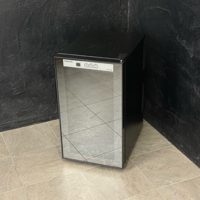 ワインセラー【中古】動作保証 IDEX Caverina カヴリナ WR-5018B 18本収納 ワインクーラー ブラック/517554