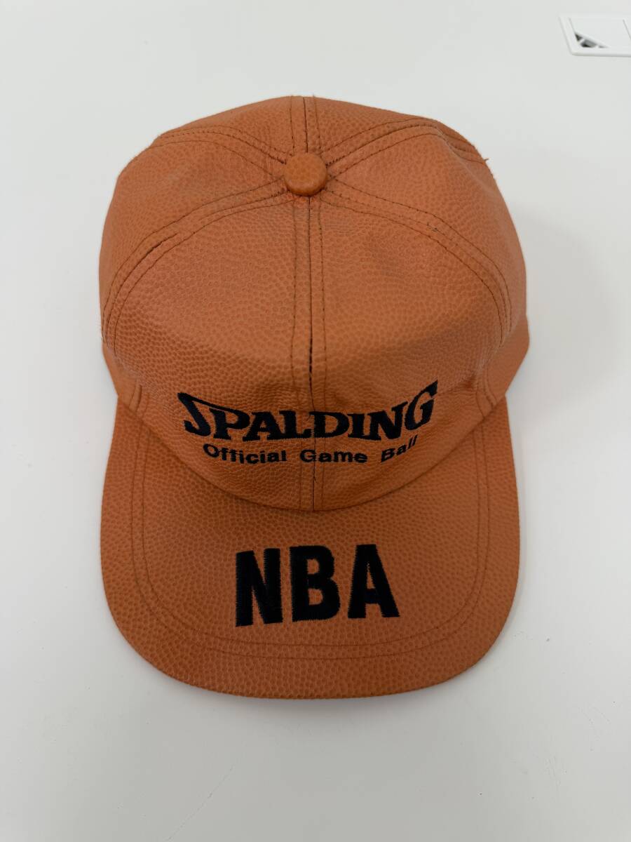 1183★spalding スポルティング キャップ バスケ ボール素材 オレンジ 帽子 ヴィンテージ NBA アパレル 古着 中古 美品 貴重