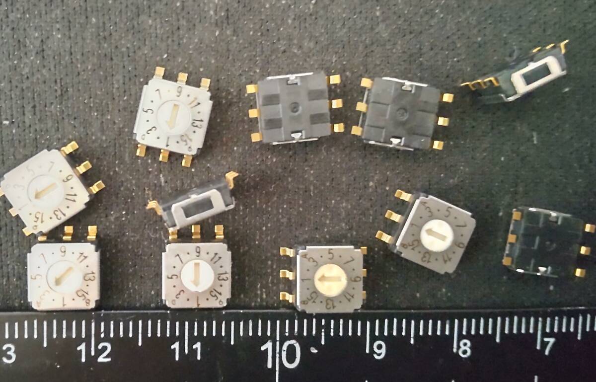 ■即決 1～16表記 正論理 16進スイッチ ロータリースイッチ 面実装 2.54mmピッチ 10個 送料110円