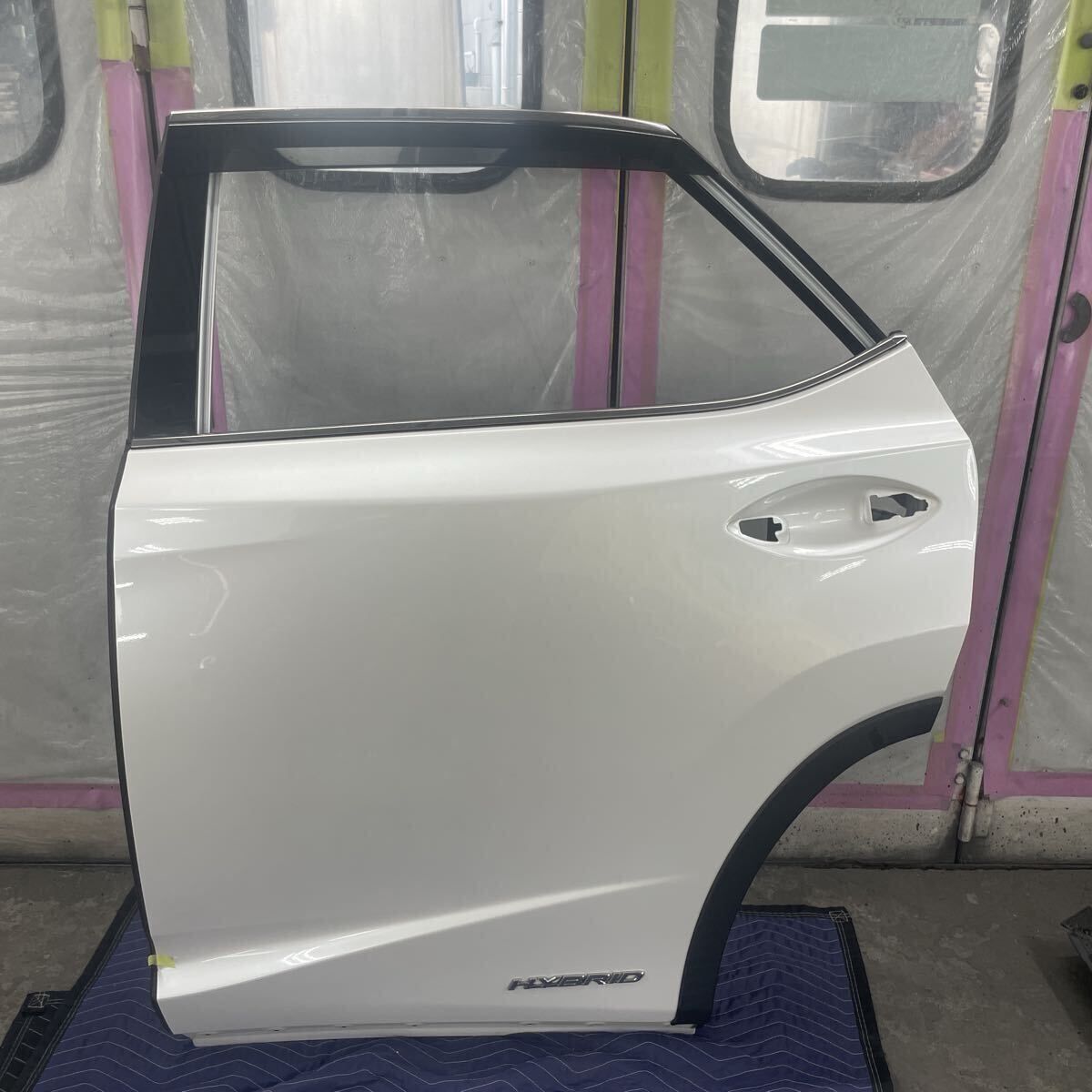 レクサス　左　リアドア　GYL20W RX LEXUS ドアバイザー付き　純正 白　パールホワイト ホワイト