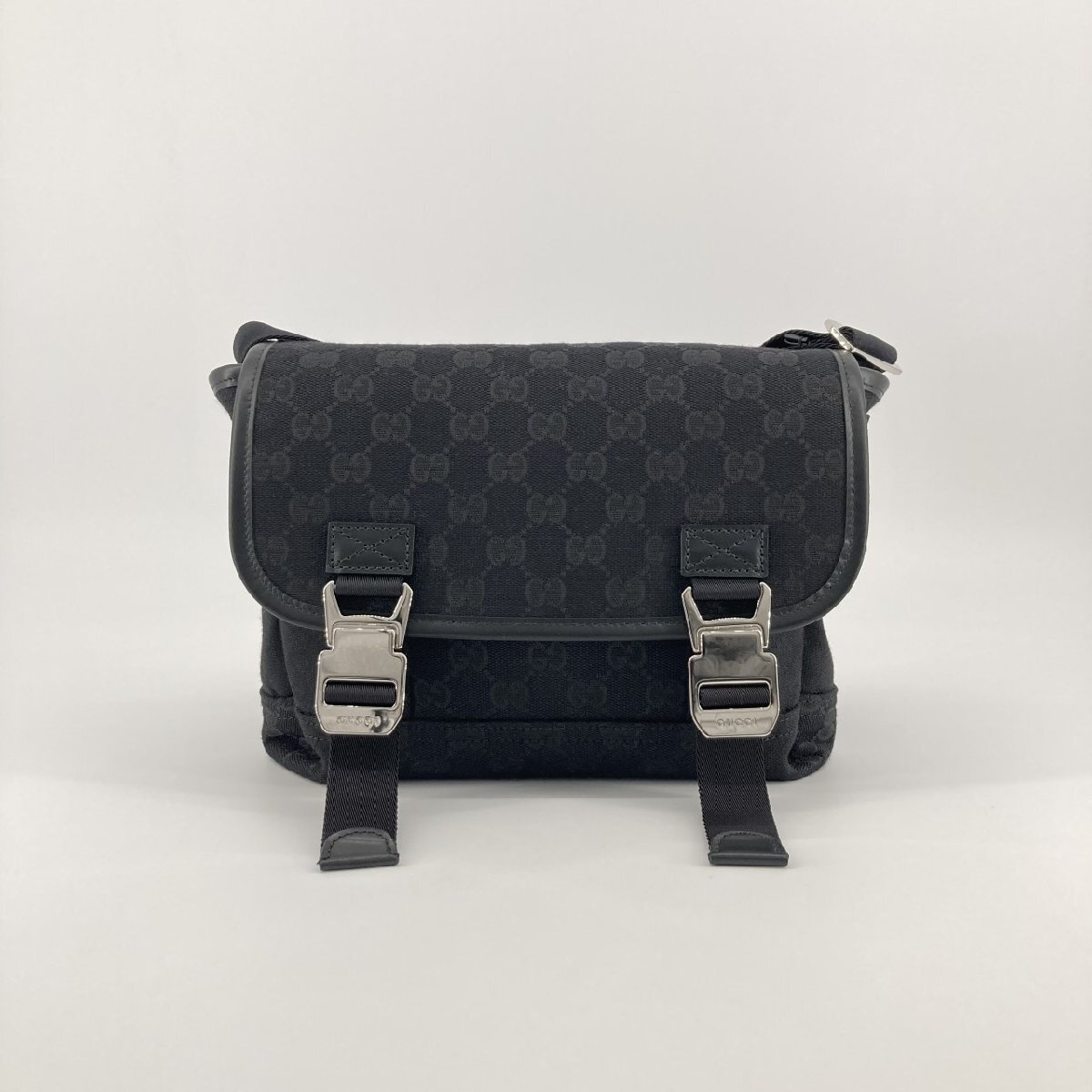 GUCCI GGキャンバス レザートリム 854745 ショルダーバッグ ブラック