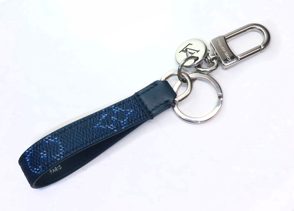 美品 ルイヴィトン 現行モデル キーホルダー＆バッグチャーム・ＬＶ スリム ドラゴンヌ オセアン キーリング M03352 LOUIS VUITTON /34876