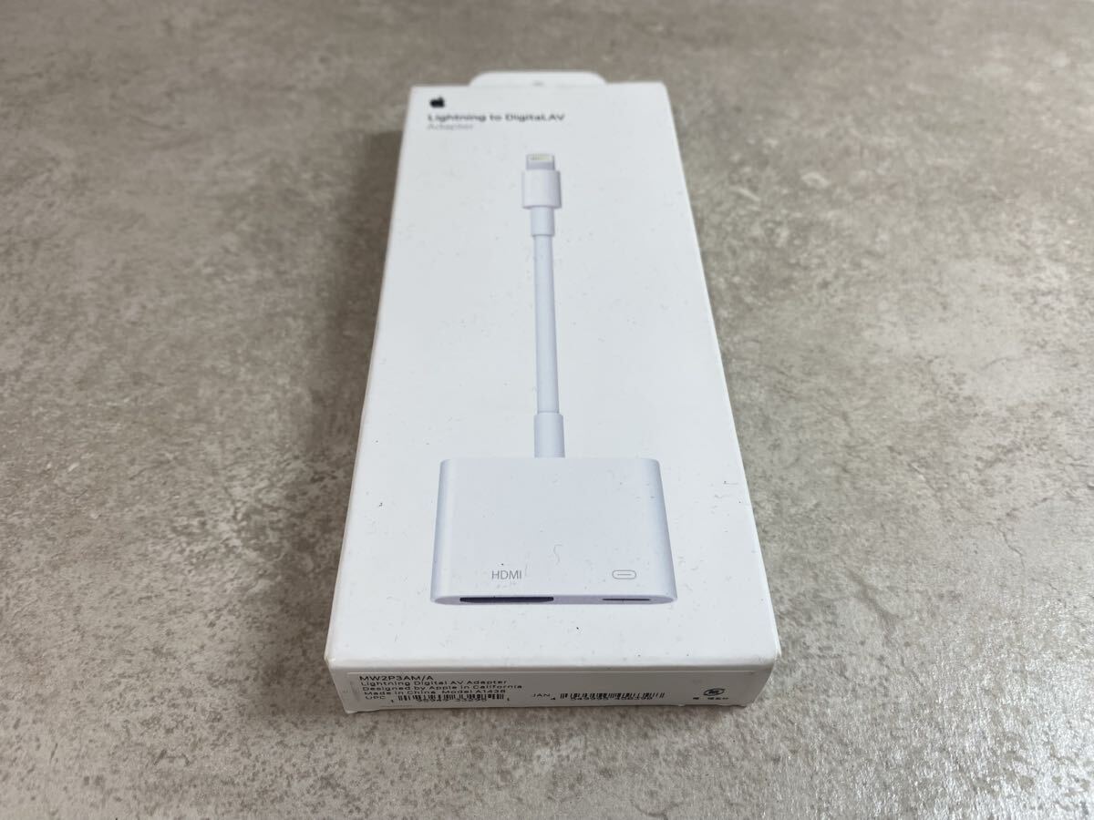 Apple アップル Lightning to digital AV MW2P3AM/A 中古