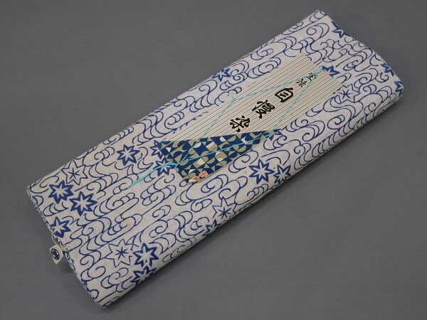 A29-11【凛々】即決 新古品 本染 ゆかた反物 白 紅葉 未仕立て品