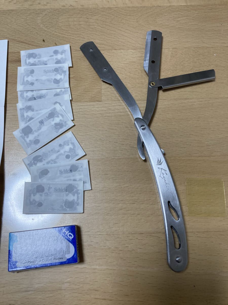 カミソリ　ホルダー　未使用替え刃19枚