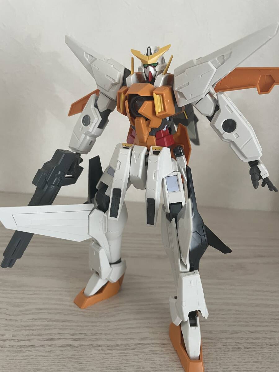 ガンダム00　　ガンダムキュリオス　　素組　　　ガンプラ　　　バンダイ　BANDAI　1/100　（盾などありません、画像のものが全て）