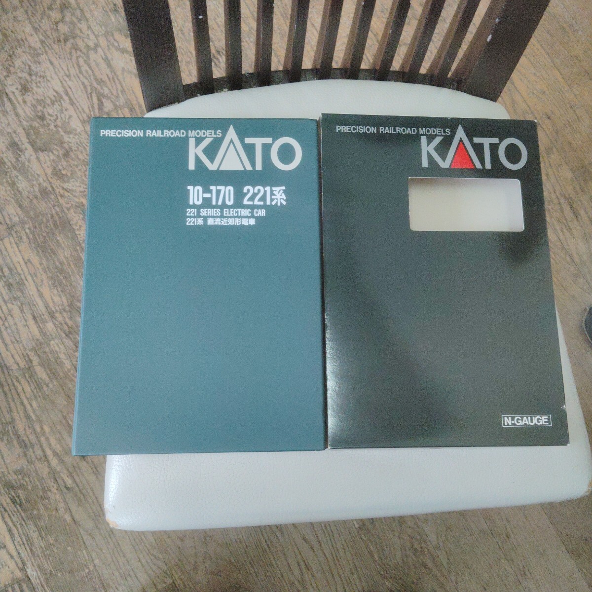 RWM 10-170 221系 直流近郊形電車 6両基本セット Nゲージ 鉄道模型 KATO (カトー) (20040930)