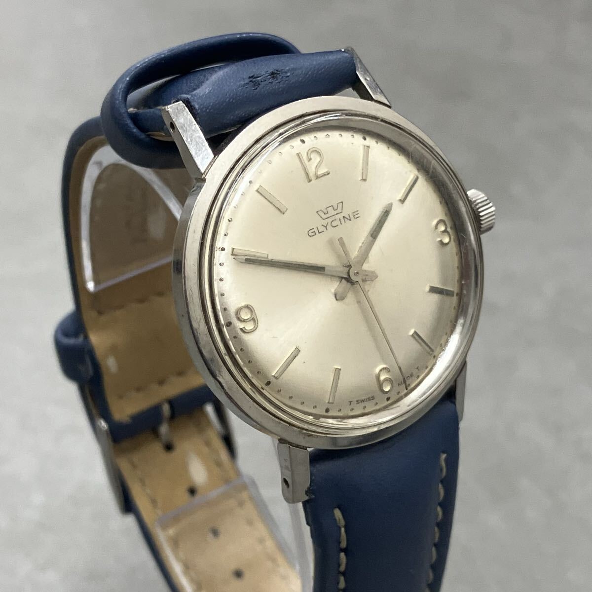 【稼働品】GLYCINE グリシン 手巻き腕時計 787857 646N シャンパン文字盤 ヴィンテージ アンティーク