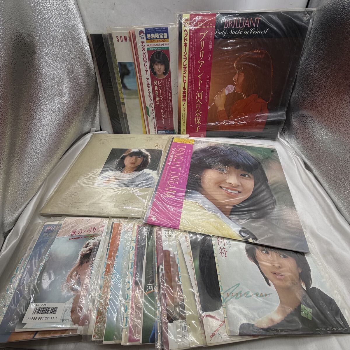 河合奈保子 LP8枚 EP22枚 計30枚 まとめ売り レコード 大量 中身確認済み 現状品 u4128