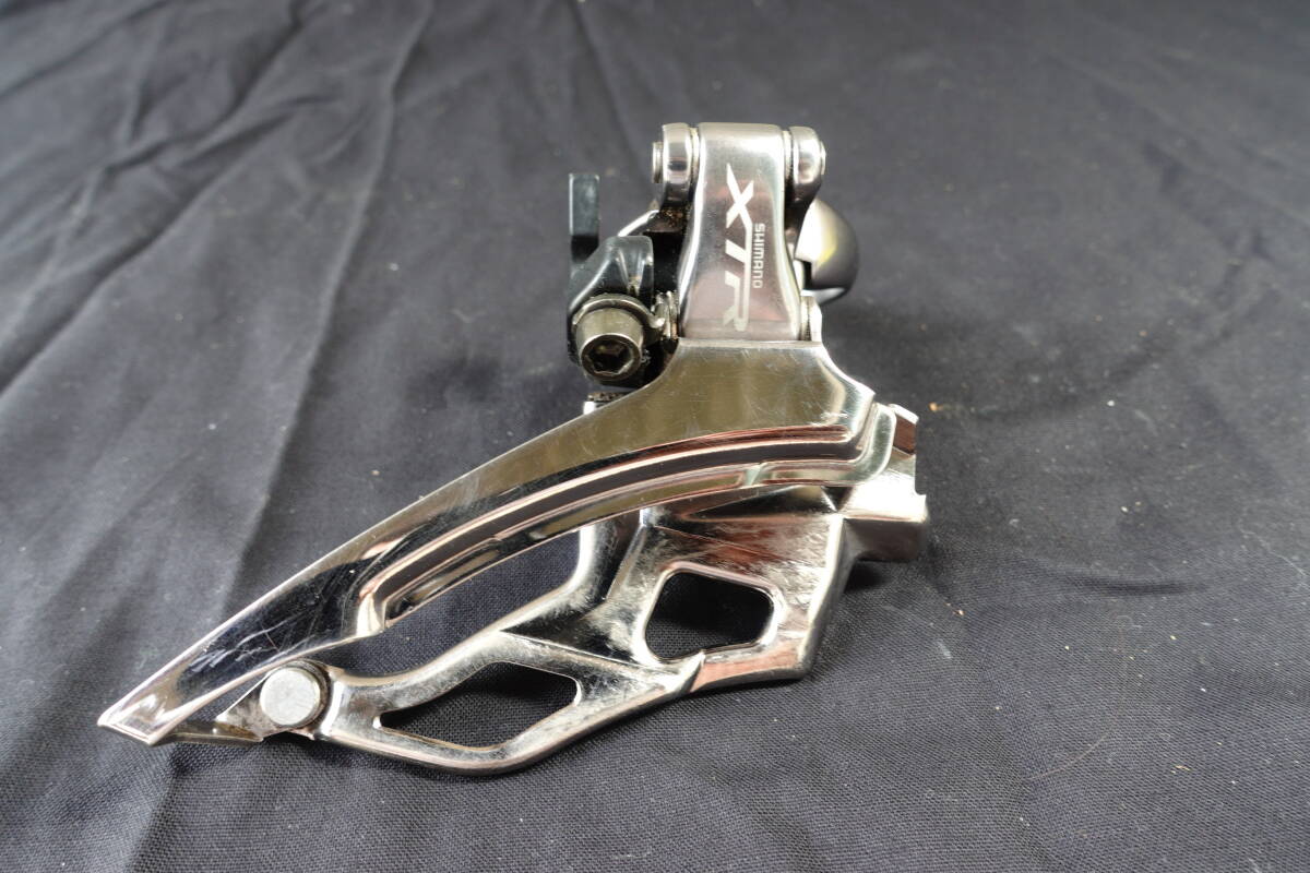 ★SHIMANO　シマノ　XTR　フロントディレーラー　FD-M961　フロント3速★