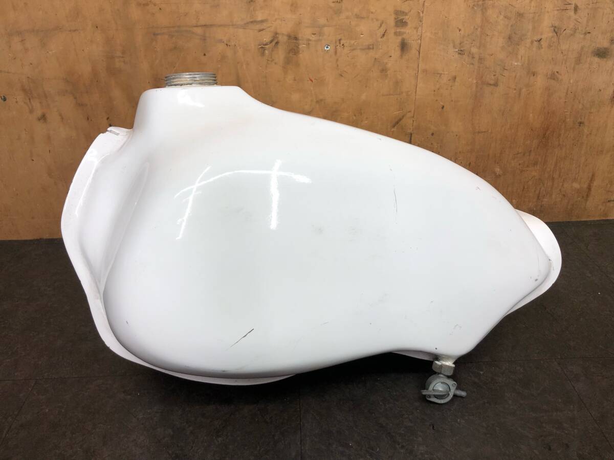 社外 FRP ビッグタンク ガソリンタンク 燃料コック XT250 XT125 XT650 XT500 XL250S XL250R XL500S キタコ プロト アチュルビス