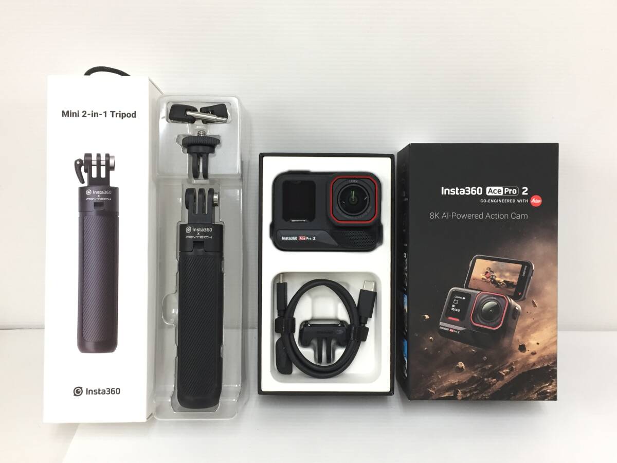 〇【美品】Insta360 Ace Pro 2 8K アクションカメラ ブラック ミニ見えない自撮り棒+三脚 付属 動作品