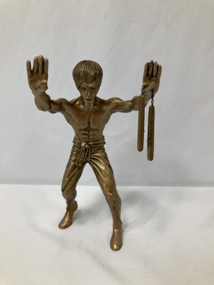 ・【美品】 MEDI COM TOY ブルース・リー メタル製スタチュー Limited Edition Statue