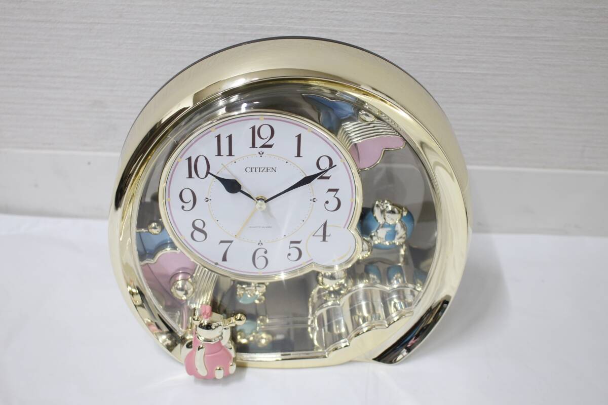 (1741) 動作確認済み CITIZEN シチズン 金色仕上 リズム時計 ファンタジーランド 4SE504 飾り振り子付き 目覚まし時計 詳細不明 現状品
