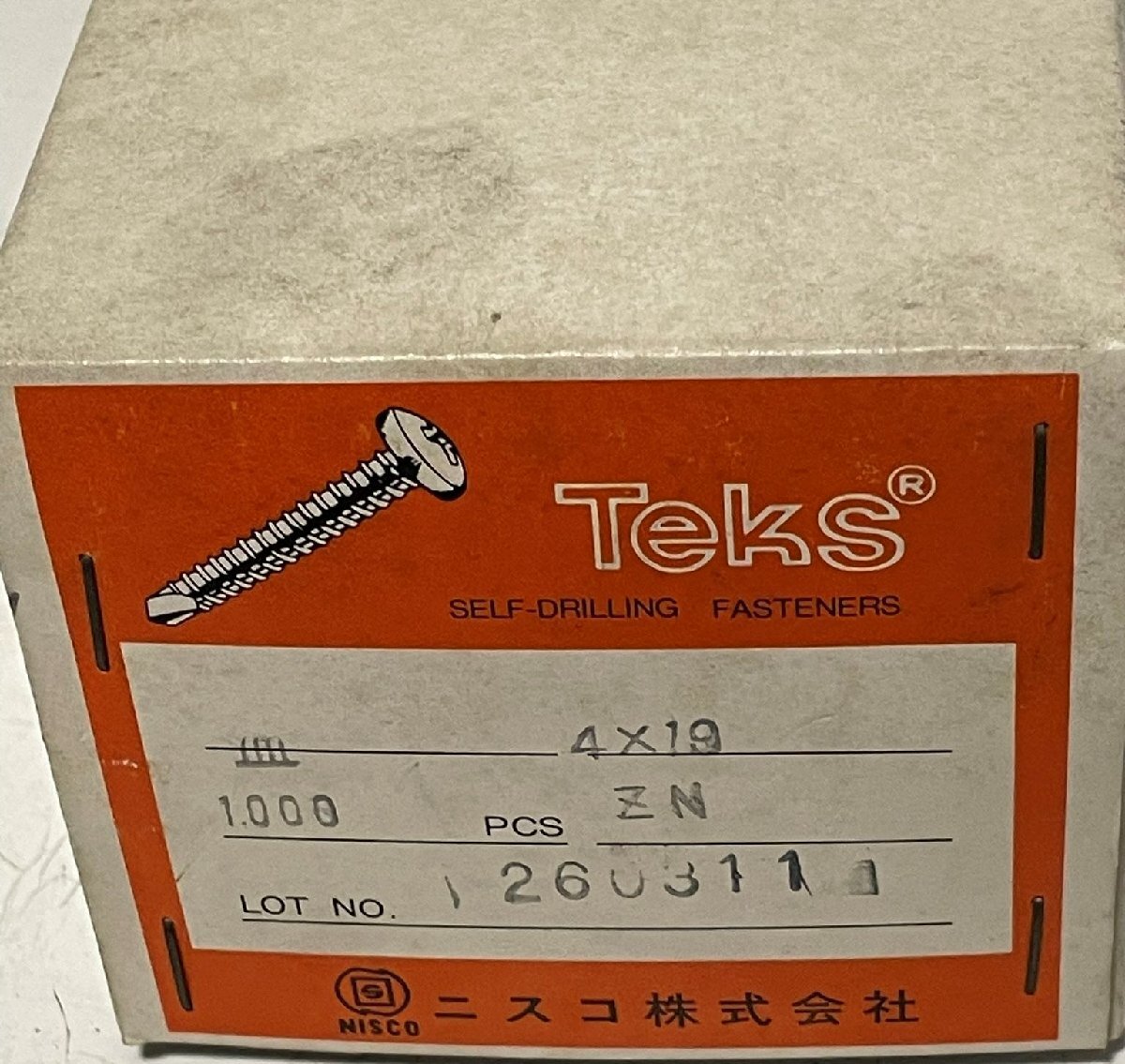 ニスコ㈱　テクス　皿頭　４ｍｍ×１９ｍｍ　１０００本（１００本×１０袋）