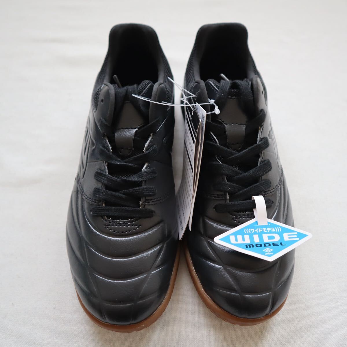 アンブロ(UMBRO)フットサルシューズ インドア アクセレイターサラ WIDE IN UF2VJB02BB サイズ25cm