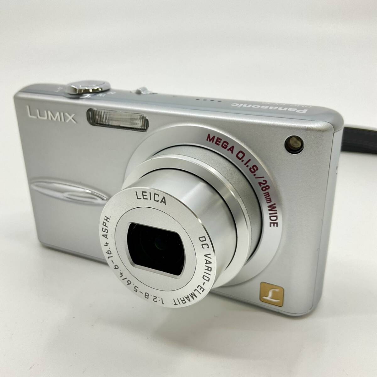 Panasonic LUMIX DMC-FX30 シルバー 元箱・ケース付 付属品完備 動作確認済 720万画素 LEICA 28mm広角 光学3.6倍 手ブレ補正 コンデジ