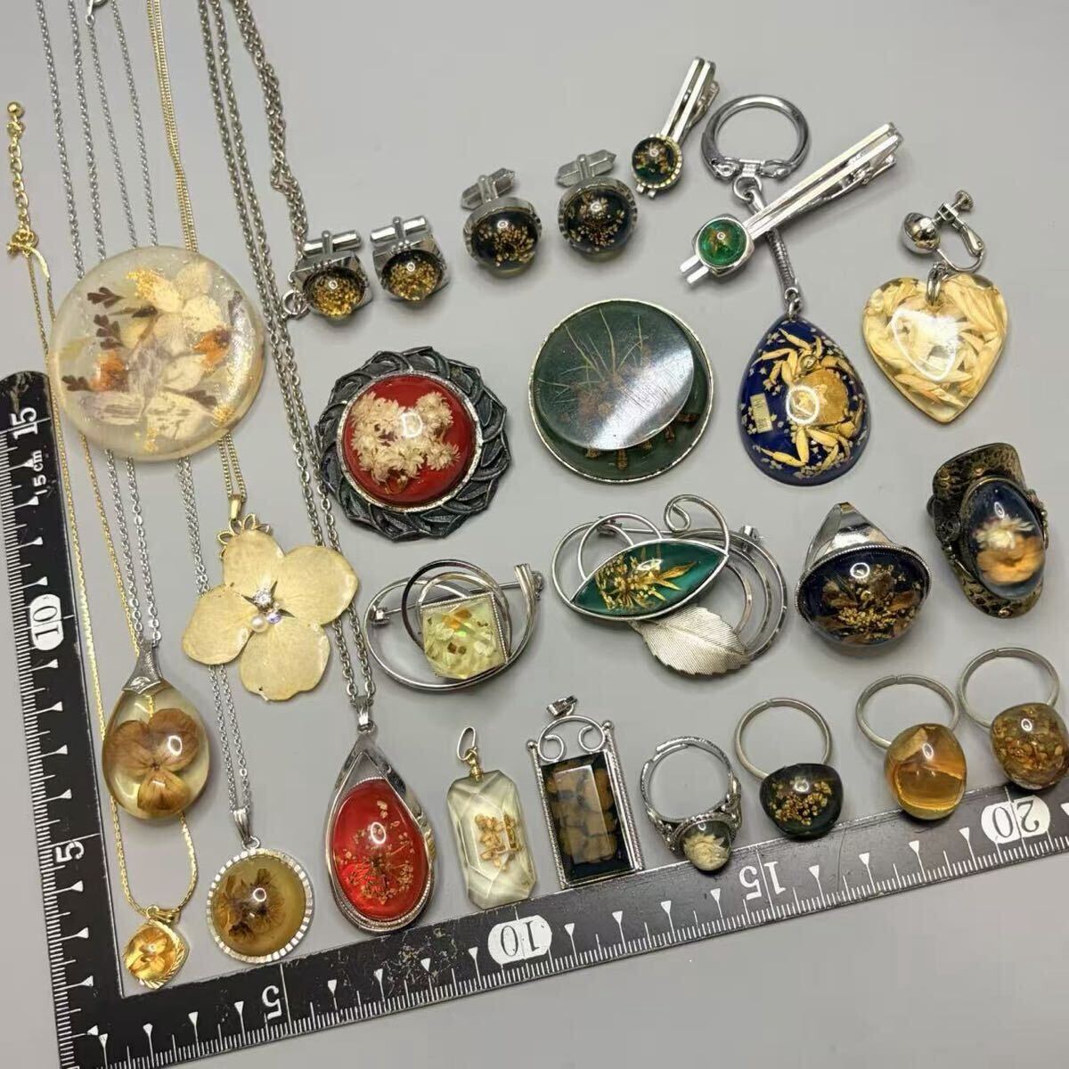 昭和レトロ 水中花 アクセサリーまとめ 大量セット ネックレス ブローチ 指輪 ペンダントトップ 等 まとめて 大量セット