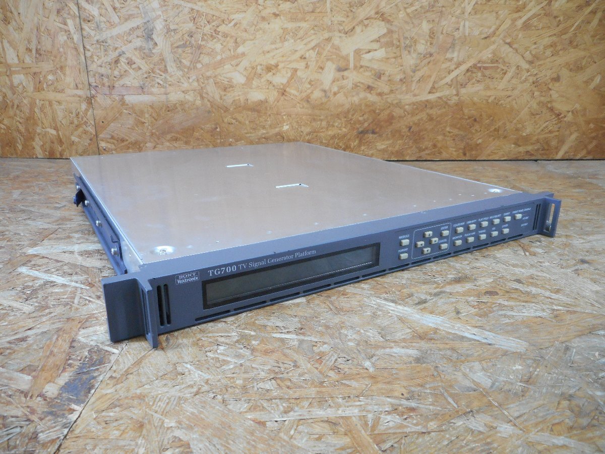 ◎【簡易動作確認】Tektronix TG700 シグナルジェネレーターフレーム 現状品◎Z-4005