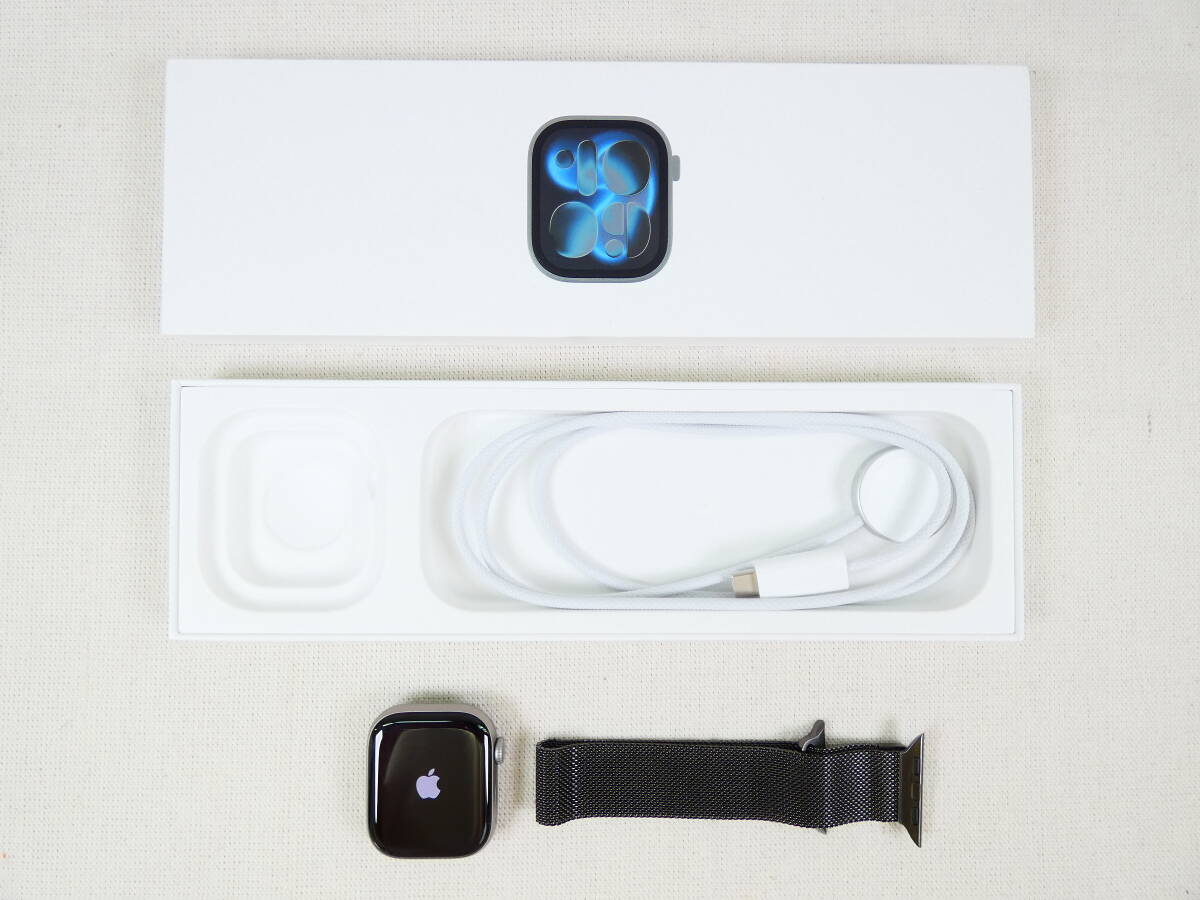 Apple Watch Series 11 スマートウォッチ 42mm GPSモデル MEW14J/A 最大容量100％ @60 (4)