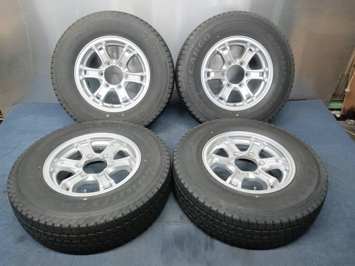 ★8分山★22年製★ グッドイヤーICE NAVI CARGO 195/80R15 107/105L LT　weds KEELER 15×6J +33 6H-139.7 スタッドレス ハイエース等　A88