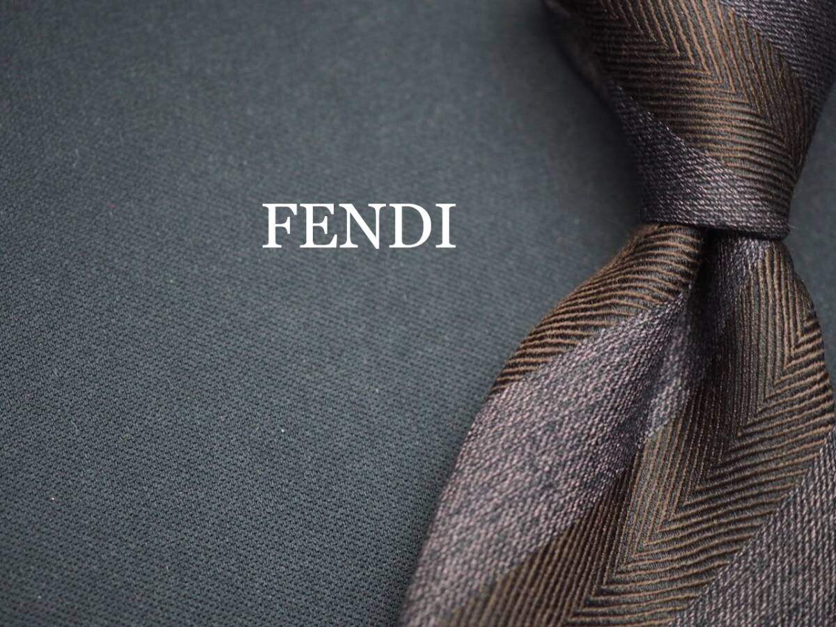 【FENDI フェンディ】 K 1221 SILK ブランド ネクタイ 古着 良品 転売 仕入