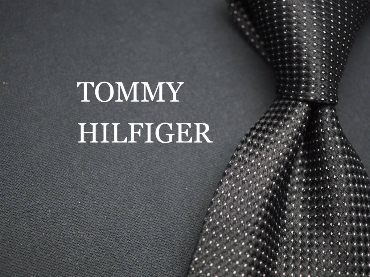 美品【TOMMY HILFIGER トミーヒルフィガー】 K 1686 ブラック系 SILK ブランド ネクタイ 古着 良品 転売 仕入