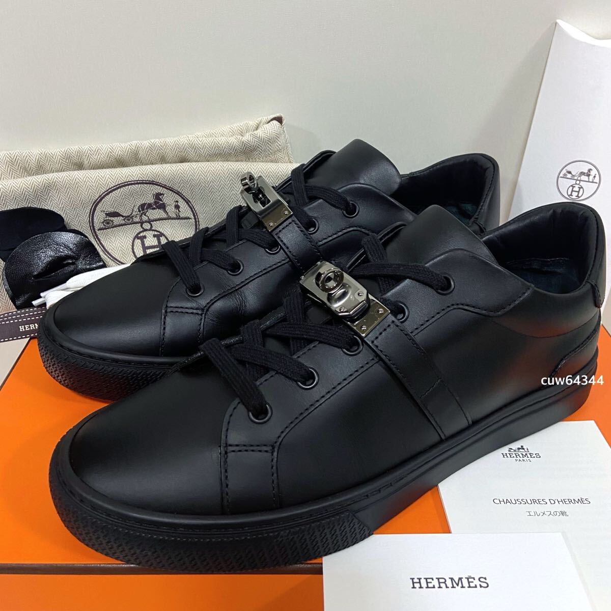 国内正規品 極美品 40.5(26.5㎝前後) Hermes エルメス デイ スニーカー カーフレザー ブラックソール 黒 ケリー金具 全付属品