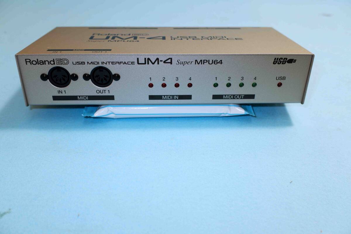 MIDIインターフェイス(ミキサー) UM-4 MPU64 ローランド