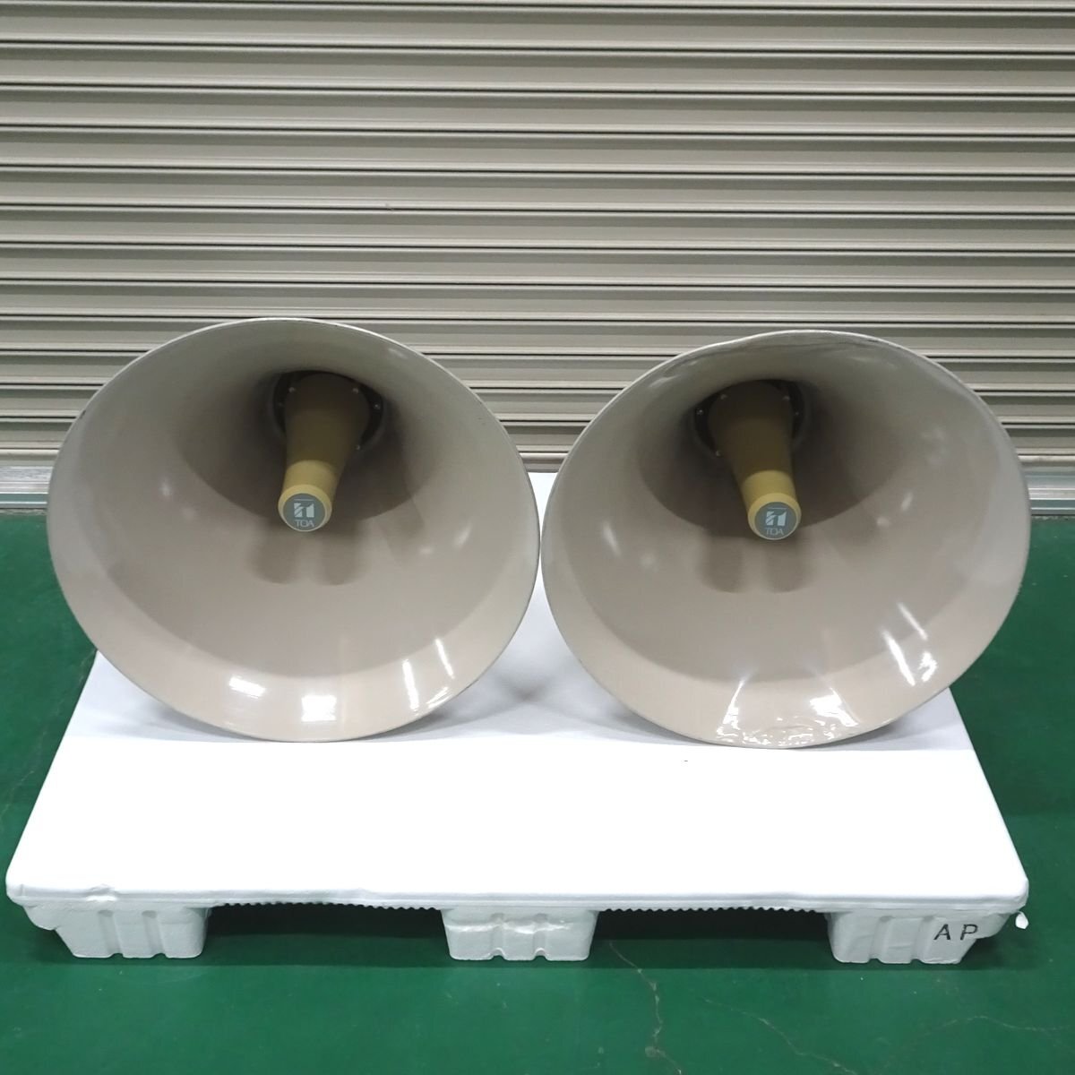 TOA TU-35L + TH-60L ホーンスピーカー 2台セット 屋外 車載 業務用 拡声器【中古/動作品/現状品】#448836-7