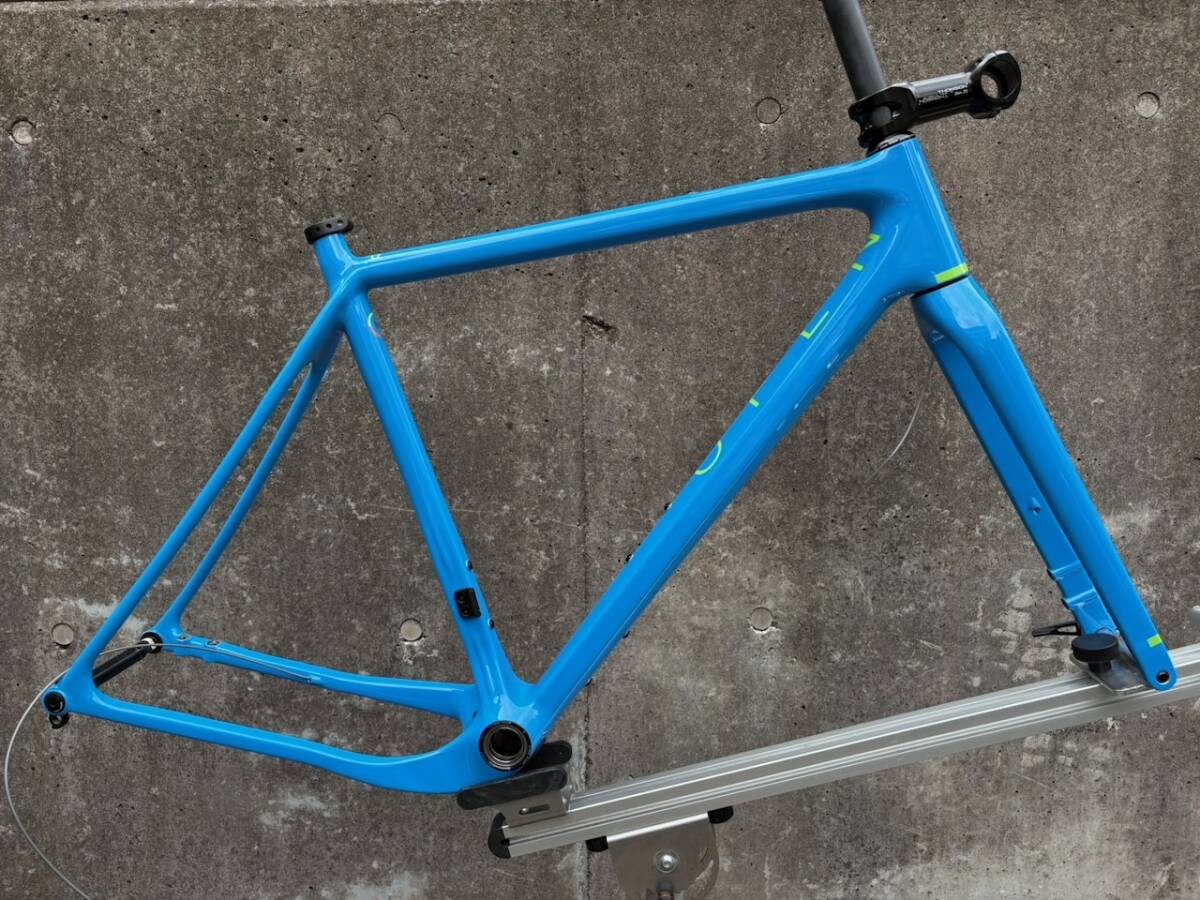 OPEN Cycle オープン U.P. (Unbeaten Path) カーボン グラベルロード M ブルー フォークは未使用 Chris King BB付属