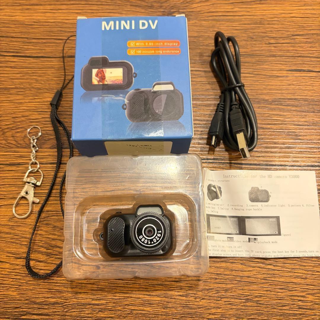 【未使用】MINI DV ミニカメラ 超小型 1080P 0.96インチ液晶 一眼レフ型 トイカメラ 小型ビデオカメラ 防犯