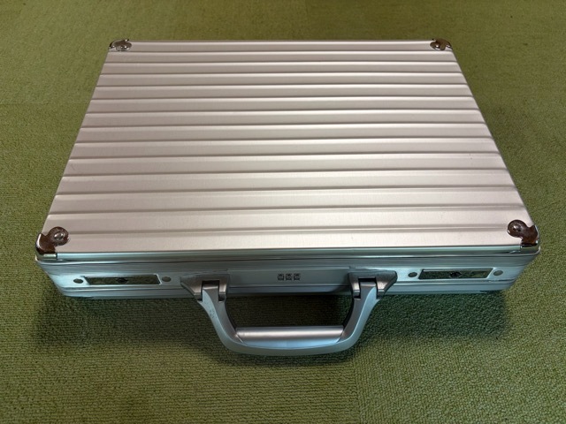 RIMOWA★リモワ★アタッシュケース★ハードケース★鍵欠品★