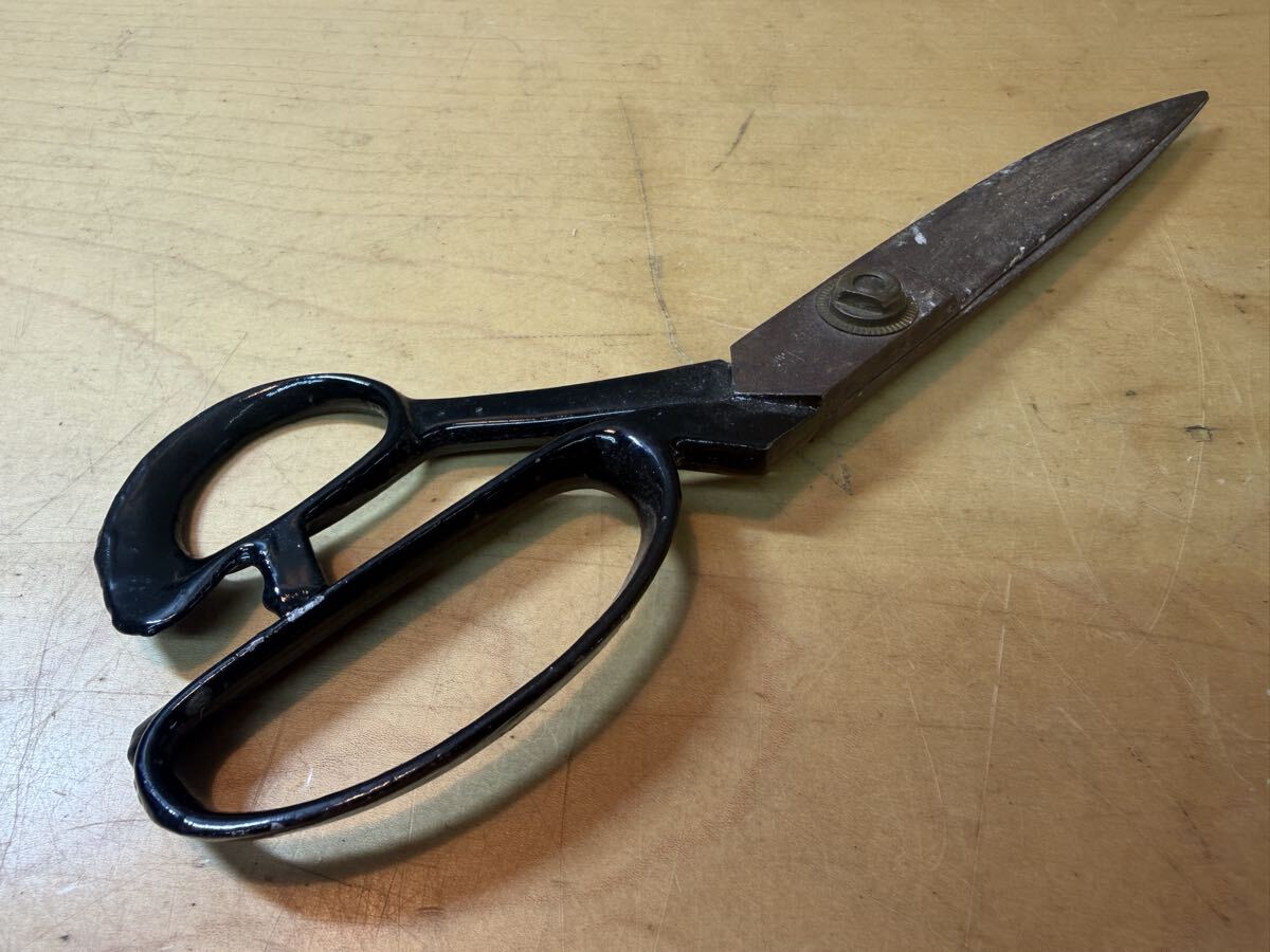 U11【中古】 裁ち鋏 裁縫道具 裁ちばさみ 布切鋏 洋裁鋏 Japanese Tailor 銘あり記？ 現状優先品