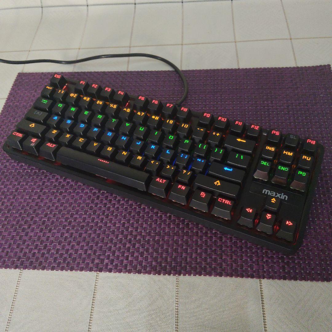 　ゲーミングキーボード maxin GK631 青軸 有線 USB 接続 未使用品