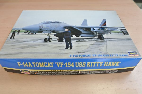 FW4(1128)ZZ4D　　ハセガワ　04443　1/72　F-14A　トムキャット　VF-154　キティホーク　80/定形外660