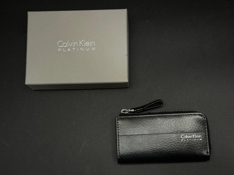 未使用品！ Calvin Klein キーケース 小物入れ カルバンクライン ☆ちょこオク☆60