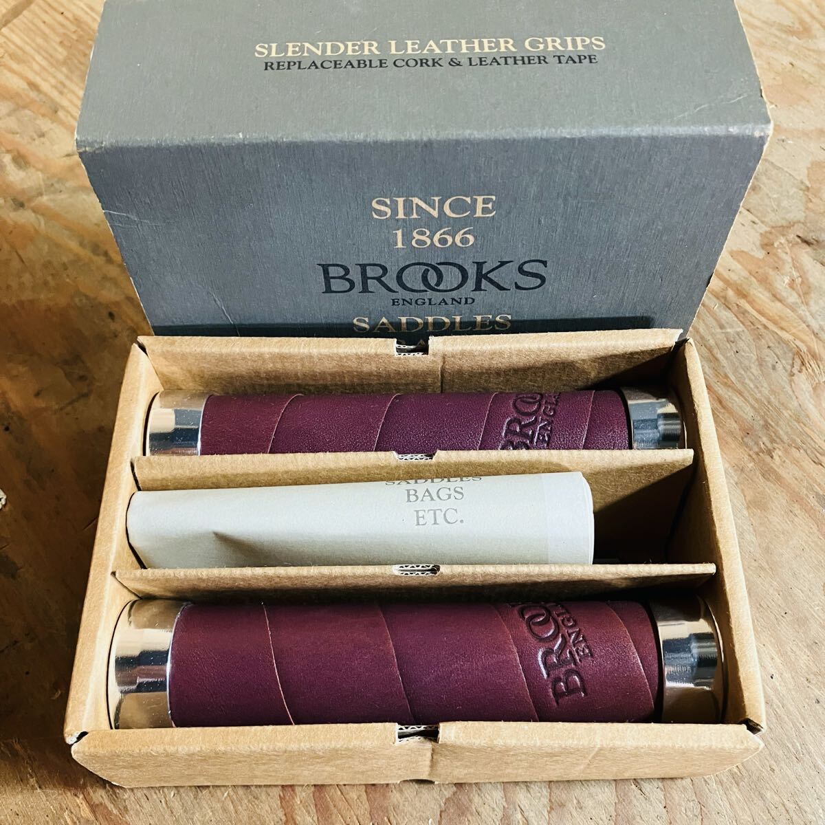 未使用品 BROOKS SLENDER LEATHER GRIPS VIOLET 130mm レザー グリップ 革