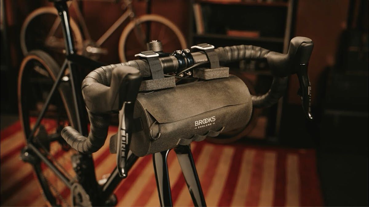 未使用品 BROOKS SCAPE HANDLEBAR POUCH MUD GREEN 防水撥水 フロントバッグ ロードバイク 自転車 