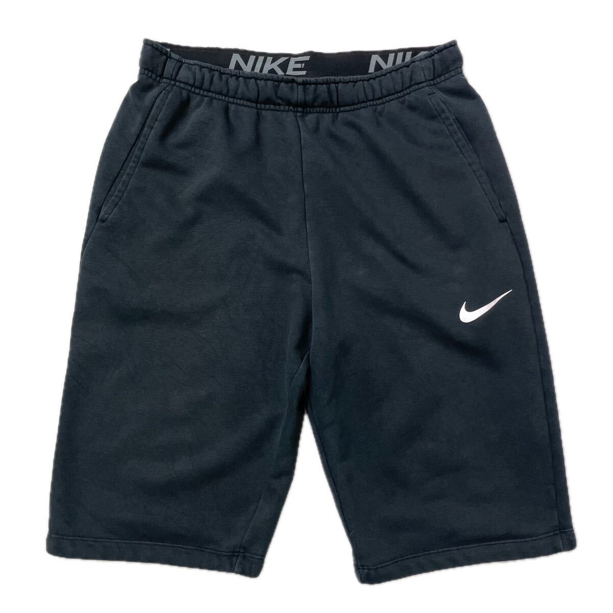 46 NIKE ナイキ スウェット ハーフパンツ XL ショーツ STANDARD FIT スウッシュプリント DRI FIT スポーツ トレーニング 黒 メンズ 60717N