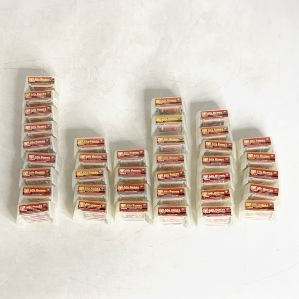 サークルK サンクス 京商 アルファロメオ Alfa Romeo 1/100 ミニチュアカーコレクション2　37台 現状品
