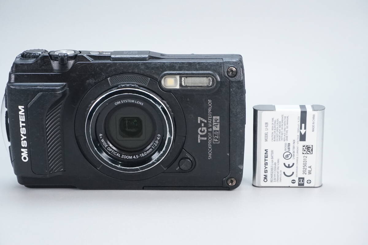 ★現状品★ OLYMPUS オリンパス OM SYSTEM TG-7 ブラック 4K 防水 コンパクトデジタルカメラ