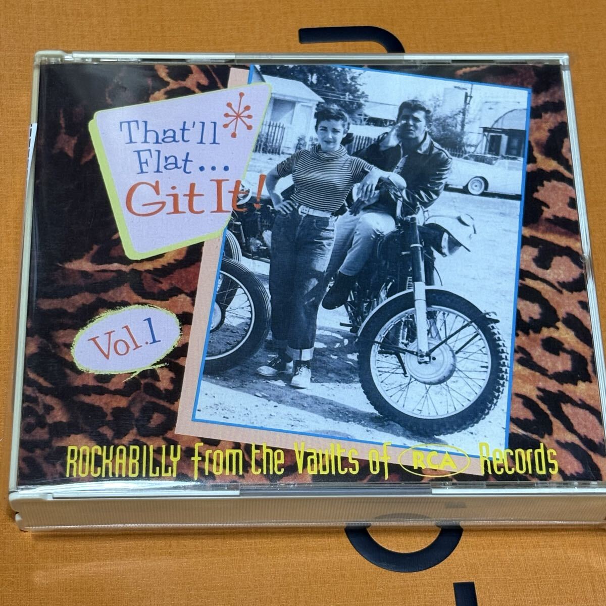 「THAT'LL FLAT…GIT IT VOL.1」50'sロカビリーコンピ盤BEAR FAMILY