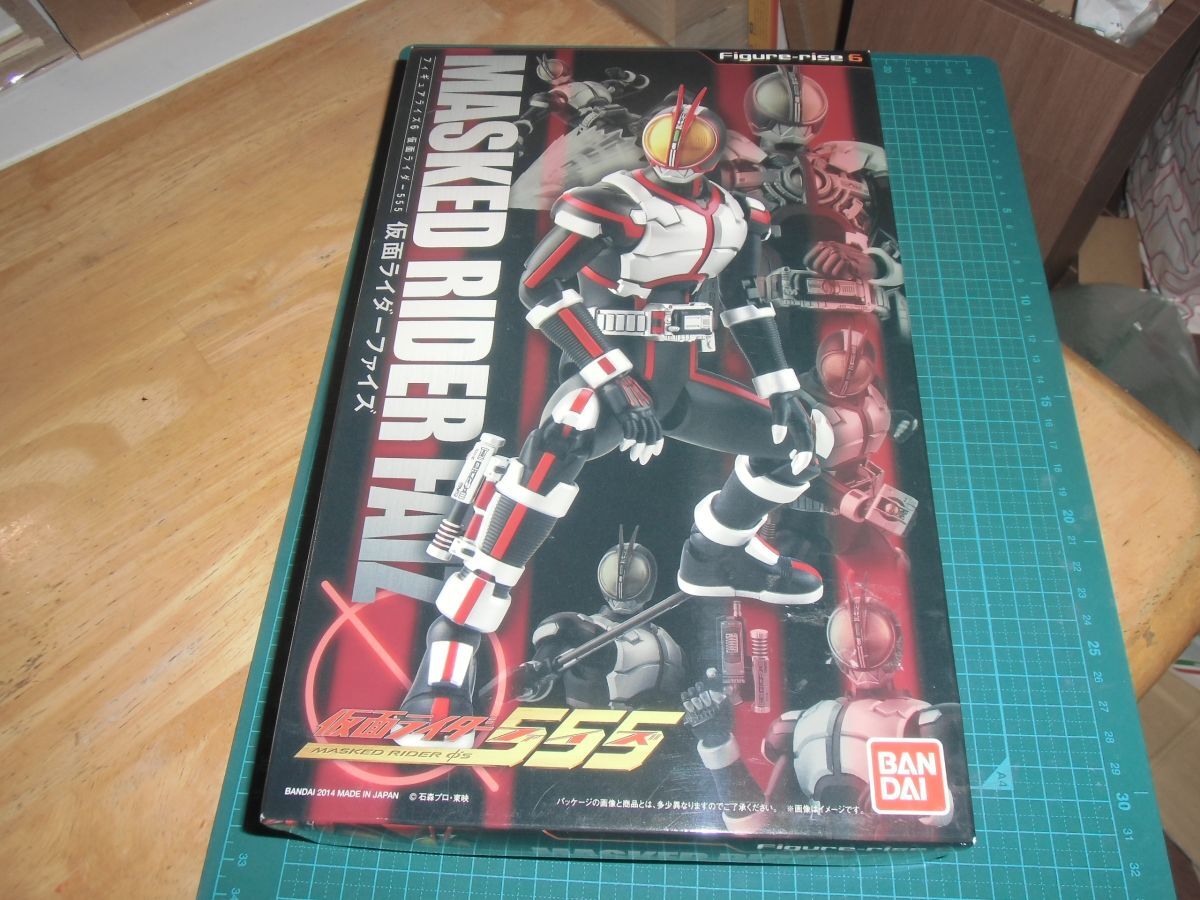フィギュアライズ6　仮面ライダーファイズ　バンダイ　仮面ライダー555　Figure-rise 6
