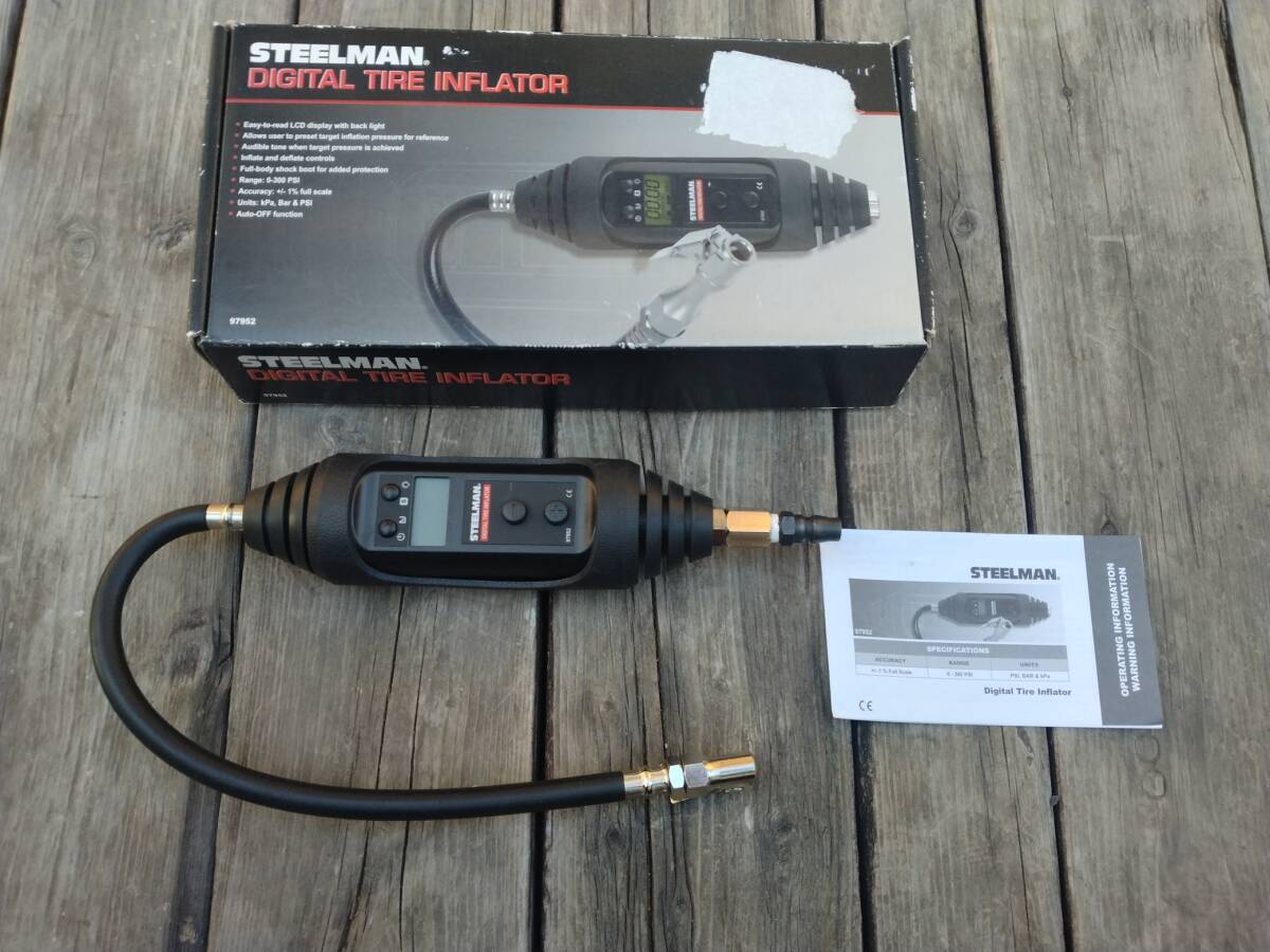 Steelman製Digital Tire Inflator デジタル タイヤゲージ エアゲージ！