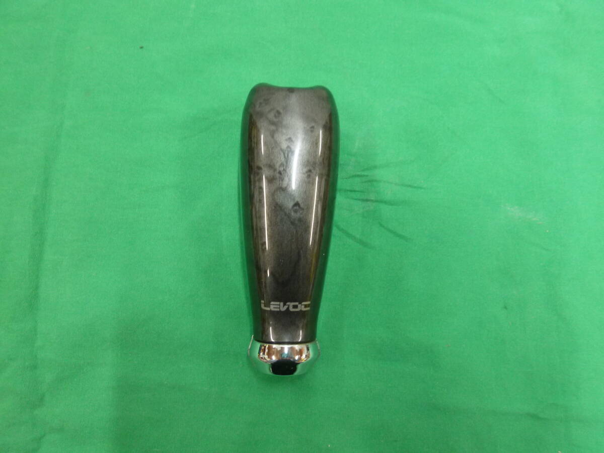 【8767】トヨタ　グランドハイエース　VCH10W/VCH16W用　社外品　LEVO　シフトレバーカバー
